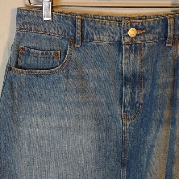 Blue Denim A-Line Mini Skirt - Picture 2 of 6